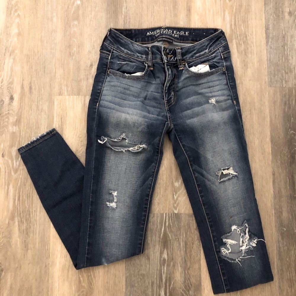 Ripped jeans by AMERICAN EAGLE